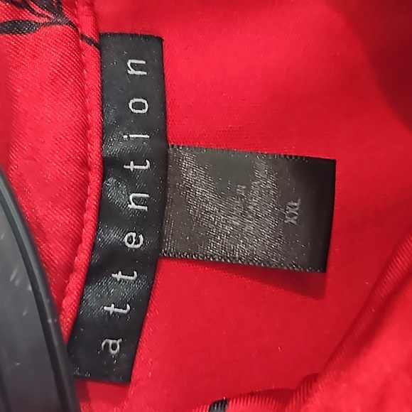 Red Floral Sleeveless Size XXL - Picture 2 of 8